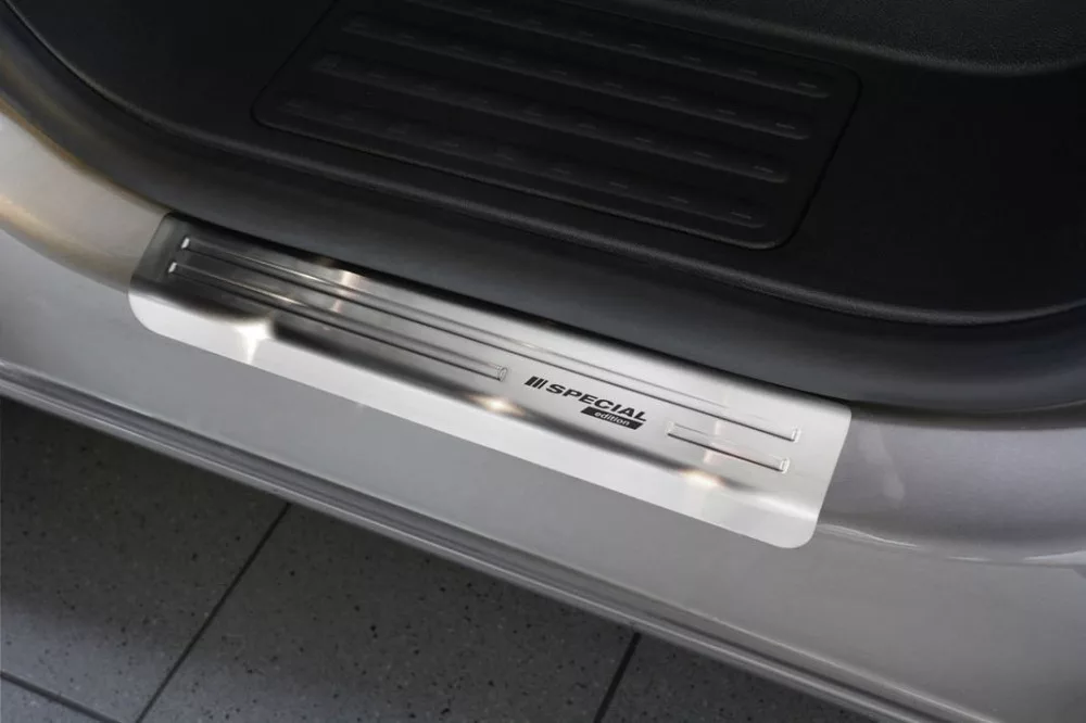 hamoriautosbolt5627484